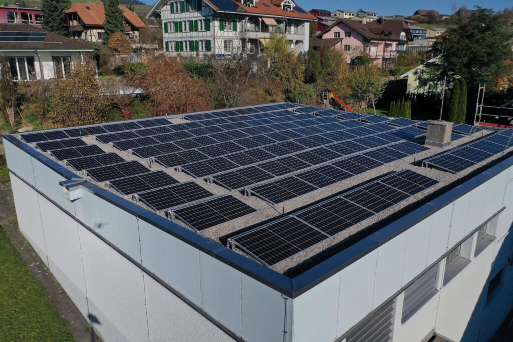 Objekt: Betriebszentrale Swisscom, 3507 Biglen – BE - DEVISOL AG - Herzogenbuchse 3